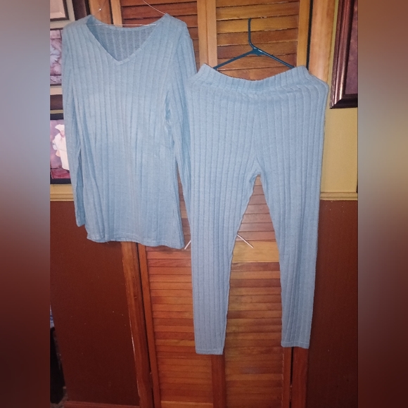 Casual ribbed two pieces set The neck long sleep crop top and pants Size L - Picture 1 of 7